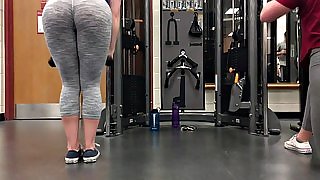Two beautiful in the gym  2